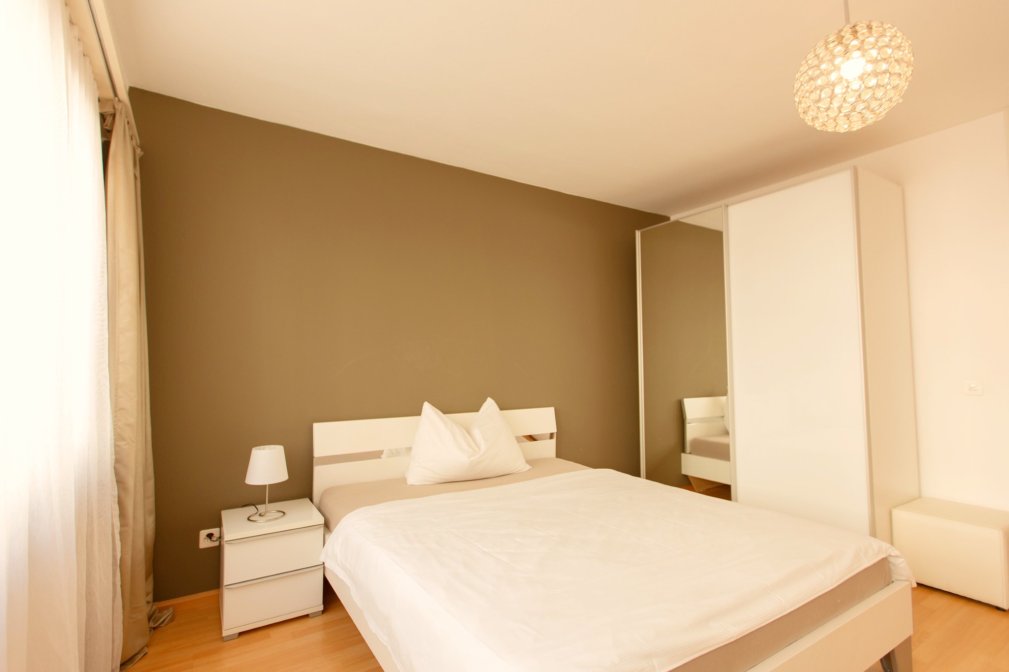 53466523492 Bf3a395492 K 67570379e991c