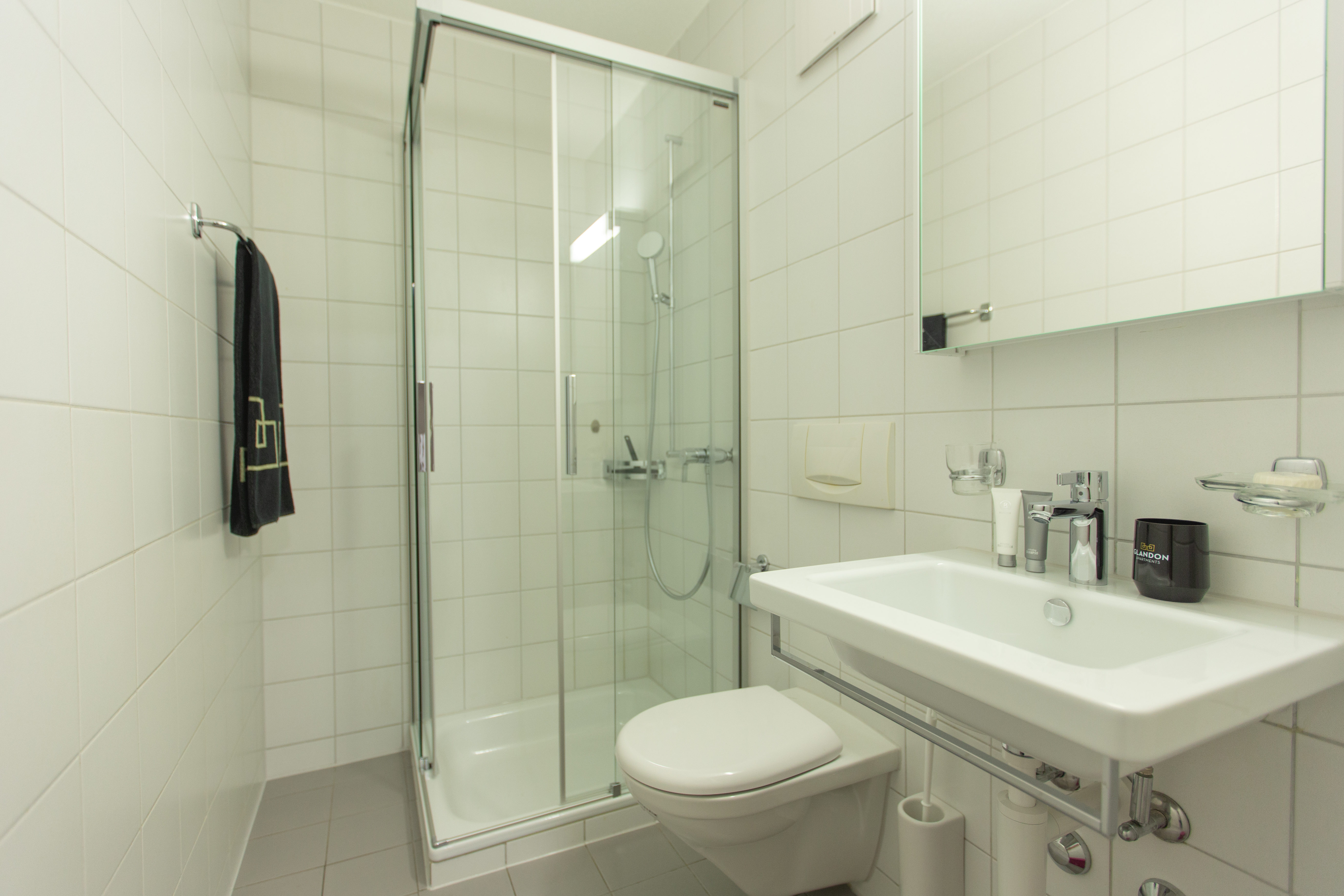 GLANDON UnionBusiness 26-4