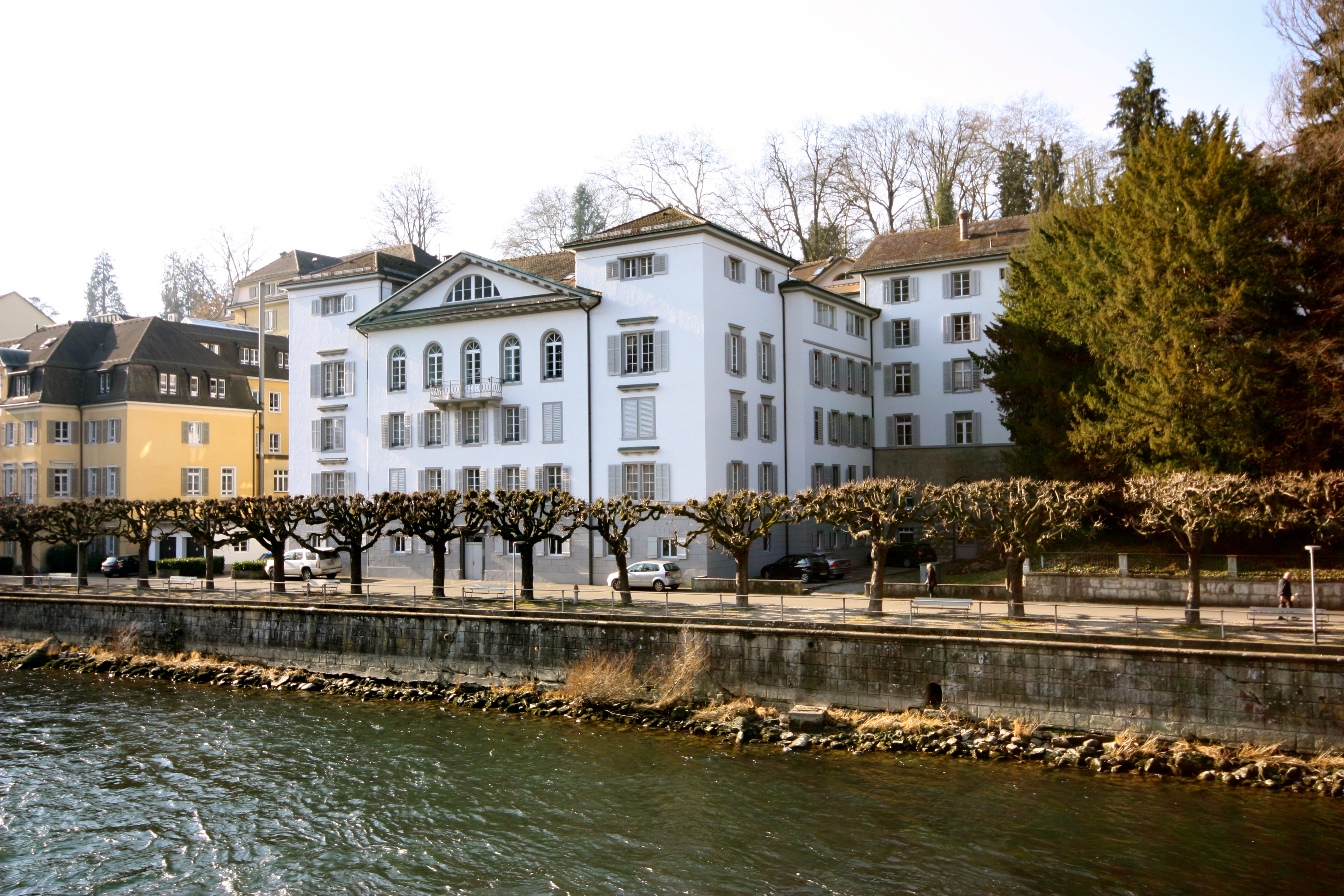 Limmat Und Zum Schiff