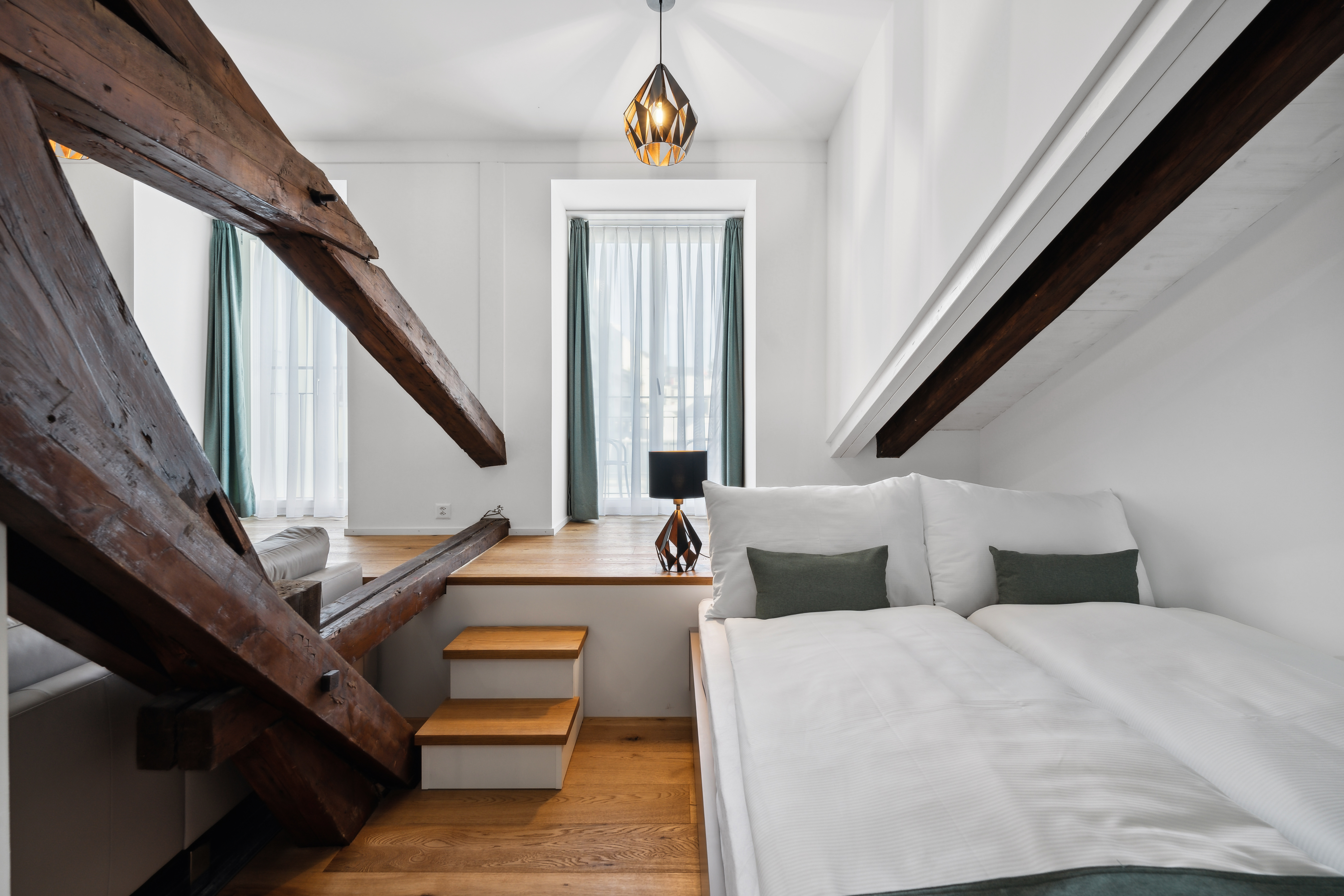 Backbone 508724-A 018 HD