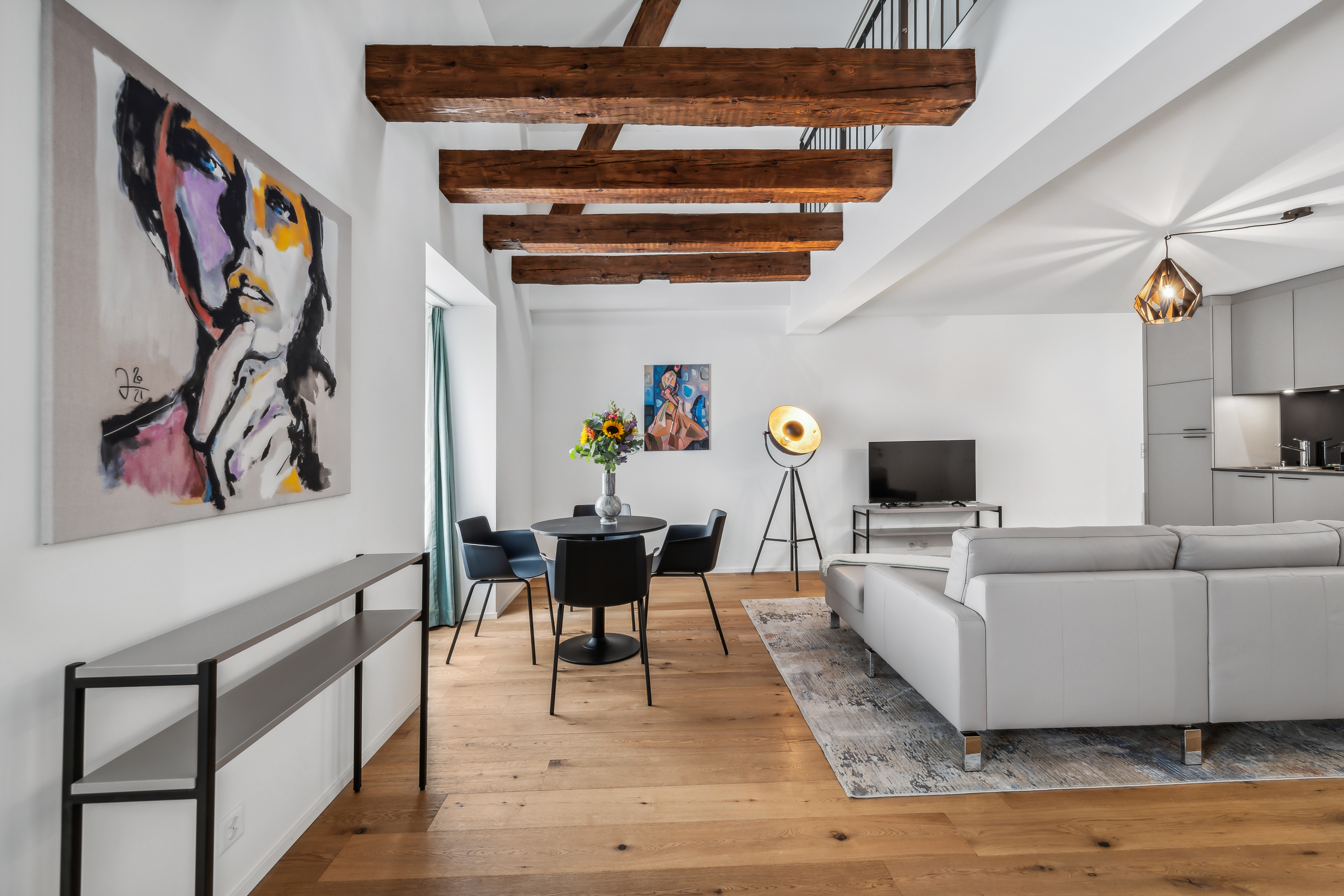 GLANDON_Haldenhof_Karriere_Hero