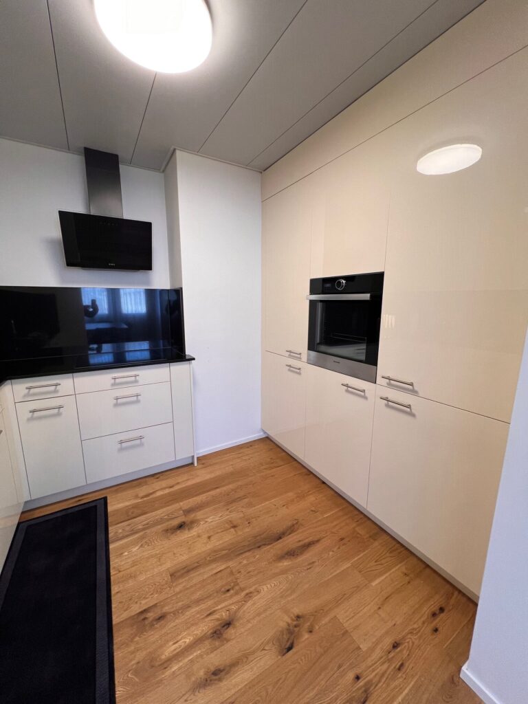 20240229 Guemligen 109GM Kueche 2