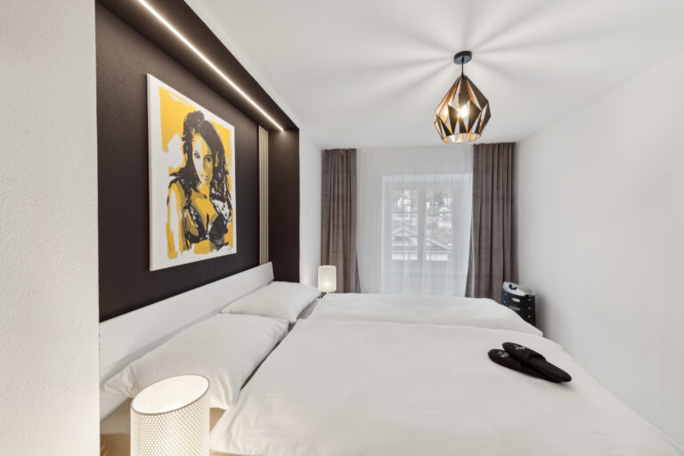 20241204 Villa Zum Schiff 142VZS Schlafzimmer