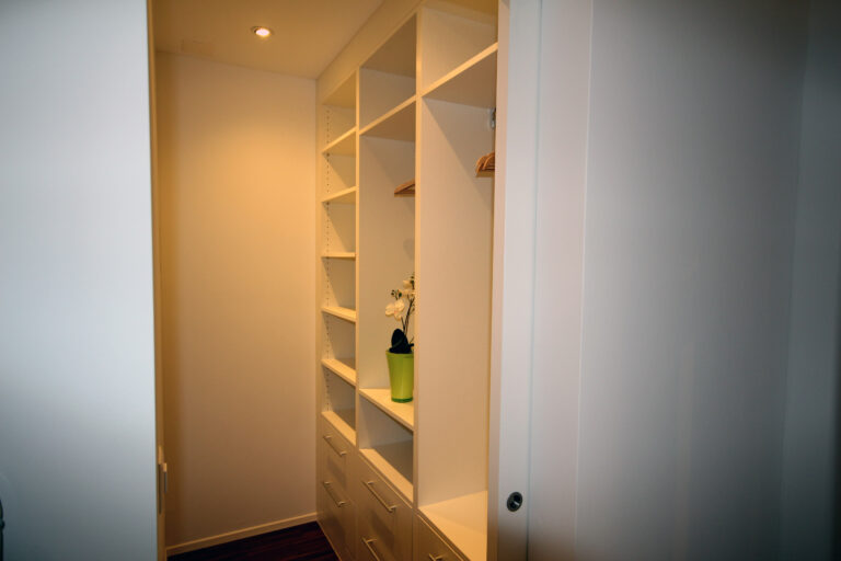 Walk In Closet