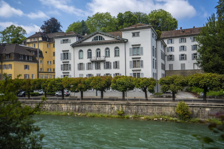 Zum Schiff