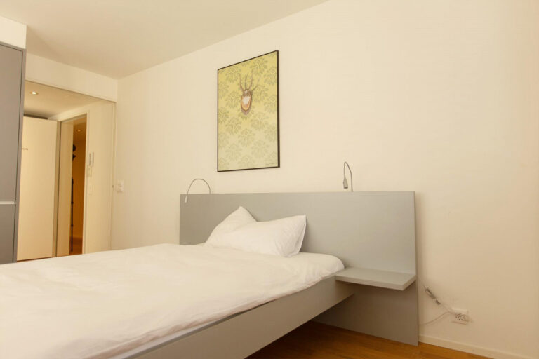 Moebliertewohnung-139926482-f 6756facecc9e2