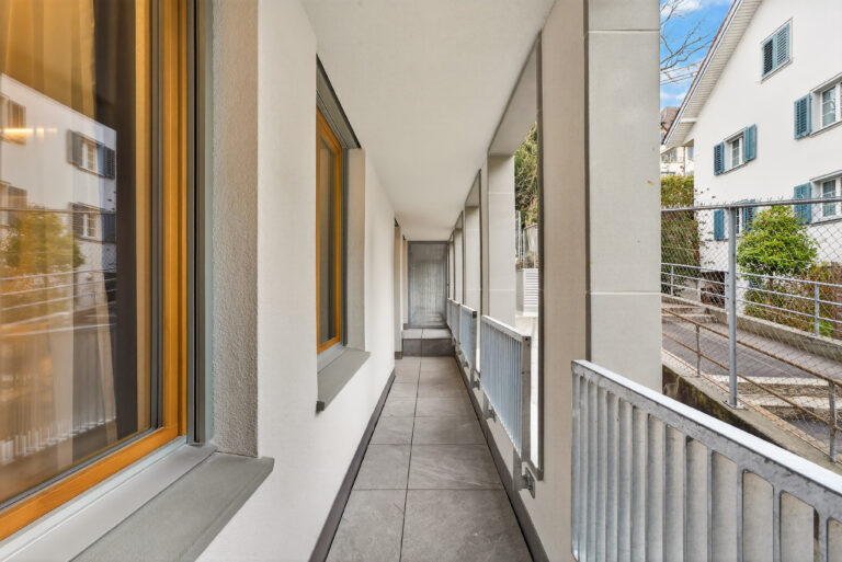 Serviced-apartment-luzern-loewengraben-balkon-22l-02