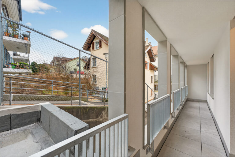 Serviced-apartment-luzern-loewengraben-balkon-22l-03