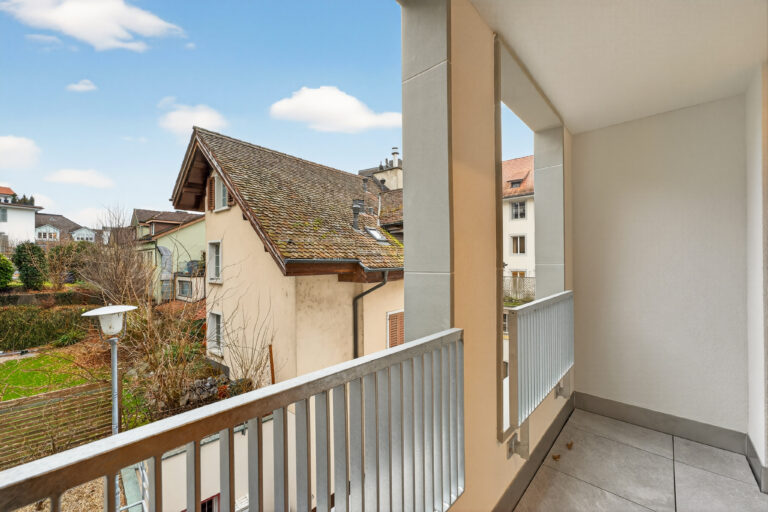 Serviced-apartment-luzern-loewengraben-balkon-33l-02