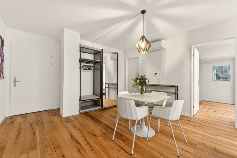 Serviced-apartment-luzern-loewengraben-eingang-31l-01