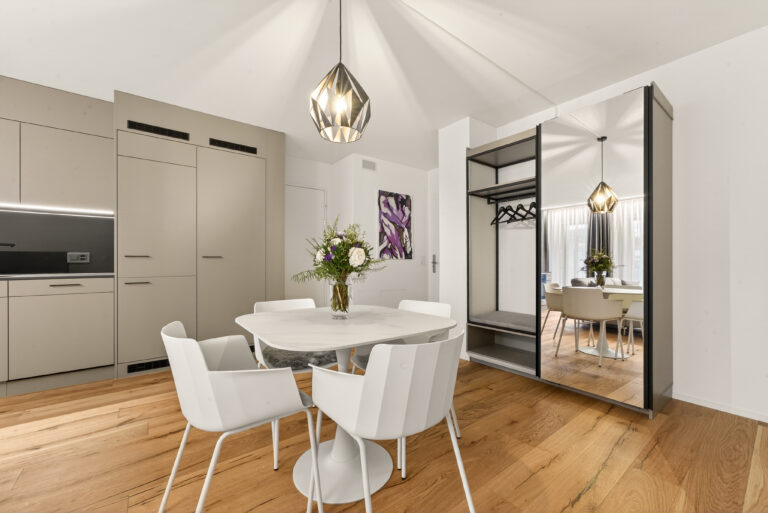 Serviced-apartment-luzern-loewengraben-eingang-31l-02