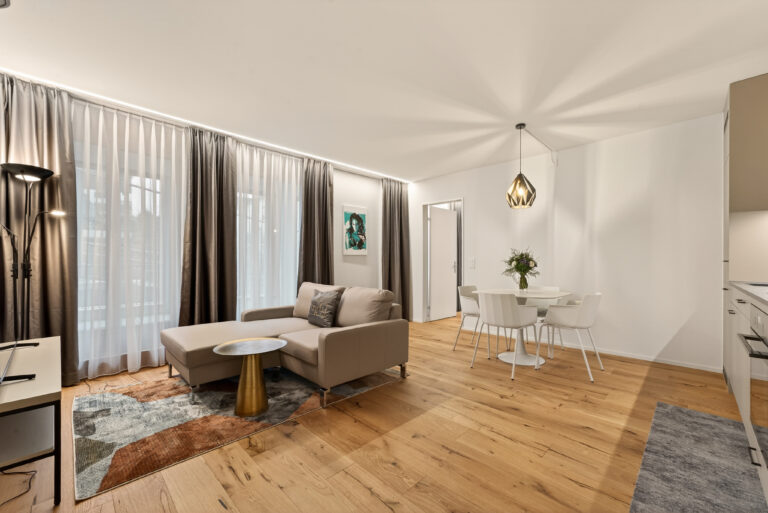 Serviced-apartment-luzern-loewengraben-wohnzimmer-22l-04