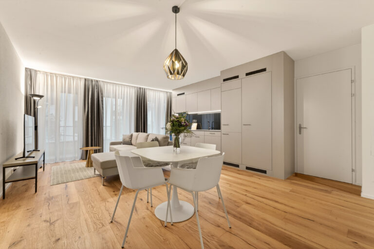 Serviced-apartment-luzern-loewengraben-wohnzimmer-31l-01