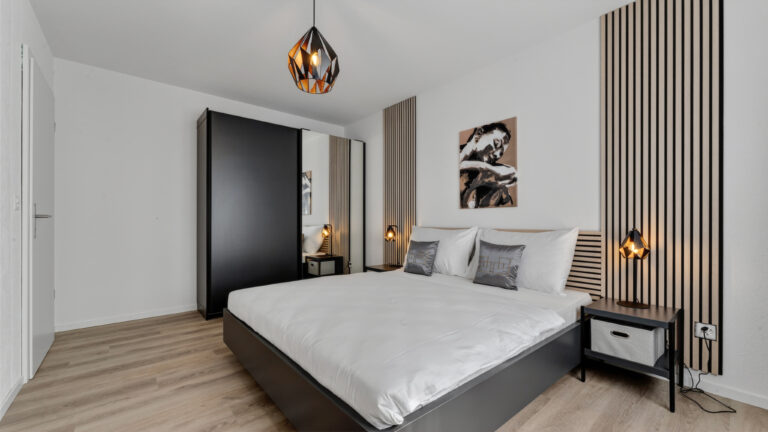 Serviced-apartment-biel-esplanade-bedroom-43EP-02